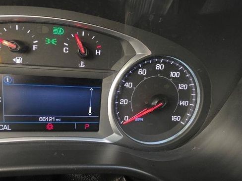 Used 2021 GMC Acadia SLE w/ Driver Convenience Package FWD image 19