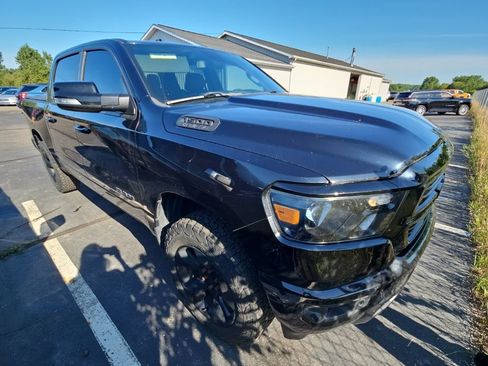 Used 2019 RAM 1500 Big Horn AWD/4WD image 3