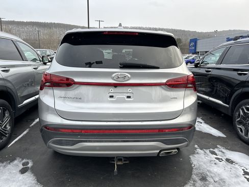 Used 2023 Hyundai Santa Fe SE image 5