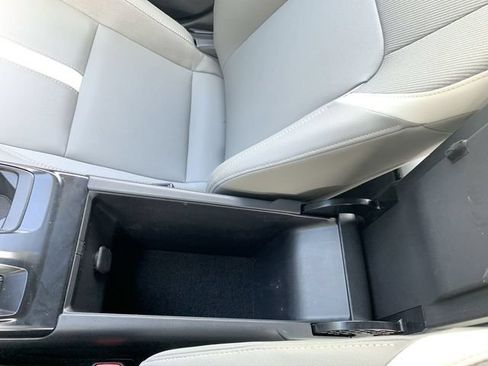 Used 2026 Toyota Camry SE FWD image 26