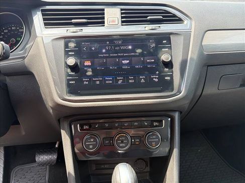 Used 2021 Volkswagen Tiguan S AWD/4WD image 18
