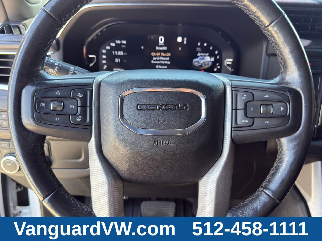 Used 2022 GMC Yukon XL Denali AWD/4WD image 21