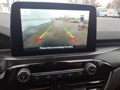 Certified 2022 Ford Escape SEL w/ SEL Stealth AWD Package image 19