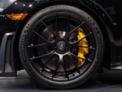 Used 2018 Porsche 911 GT2 RS RWD image 14