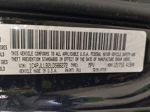 Used 2020 Jeep Cherokee Latitude Plus FWD image 33