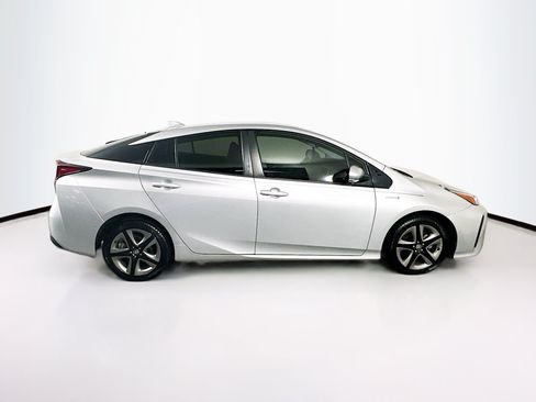 Used 2020 Toyota Prius XLE FWD image 10
