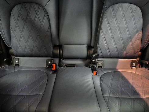 Used 2022 MINI Cooper Countryman S w/ Premium Package image 19