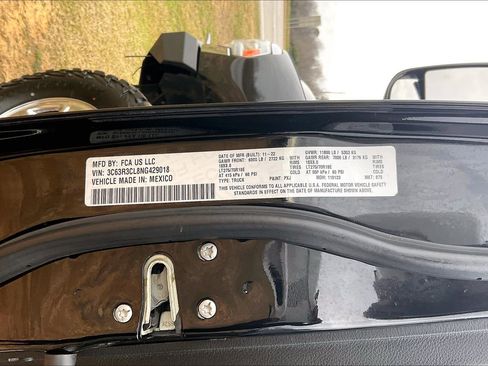 Used 2022 RAM 3500 Tradesman w/ Chrome Appearance Group image 35