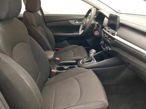 Used 2019 Kia Forte LXS FWD image 21