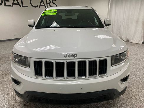 Used 2016 Jeep Grand Cherokee Laredo w/ Quick Order Package 23E image 2