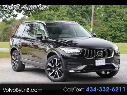 Used 2022 Volvo XC90 T6 Momentum