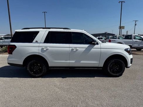 Used 2023 Ford Expedition Timberline image 6