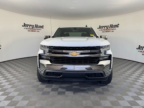Used 2019 Chevrolet Silverado 1500 LT w/ All-Star Edition image 6