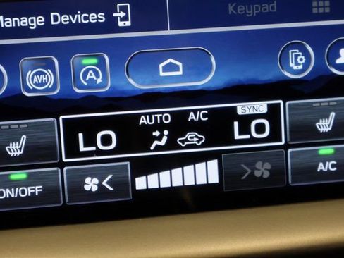 Certified 2024 Subaru Outback Premium w/ Popular Package #1A AWD/4WD image 25