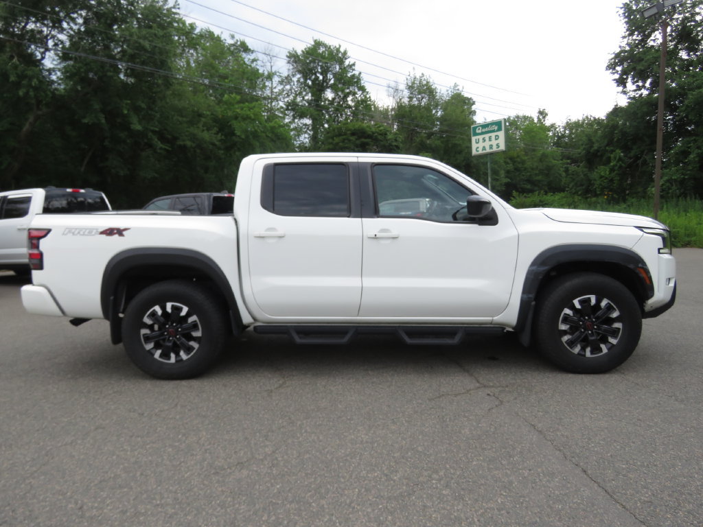 Used 2022 Nissan Frontier PRO-4X w/ Technology Package AWD/4WD image 4