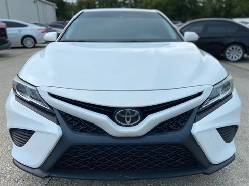 Used 2020 Toyota Camry SE AWD/4WD image 8