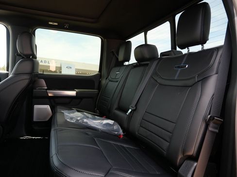 Certified 2026 Ford F450 Platinum w/ FX4 Off-Road Package AWD/4WD image 16