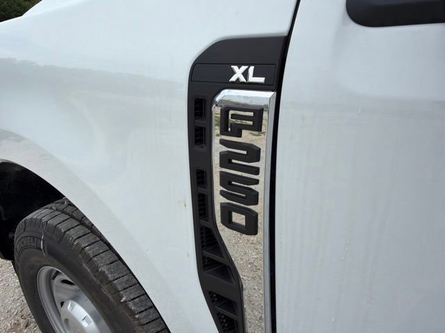 New 2026 Ford F250 XL RWD image 17