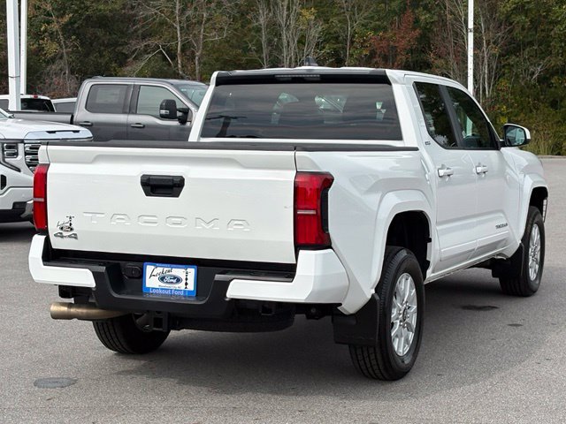 Used 2026 Toyota Tacoma SR5 AWD/4WD image 6