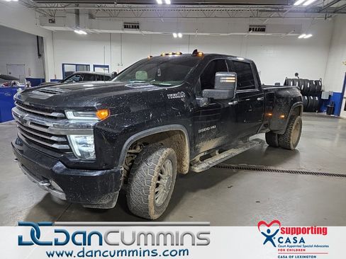 Used 2022 Chevrolet Silverado 3500 High Country image 1