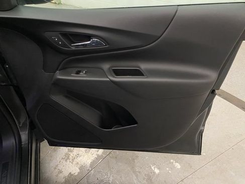 Used 2021 Chevrolet Equinox LT AWD/4WD image 25