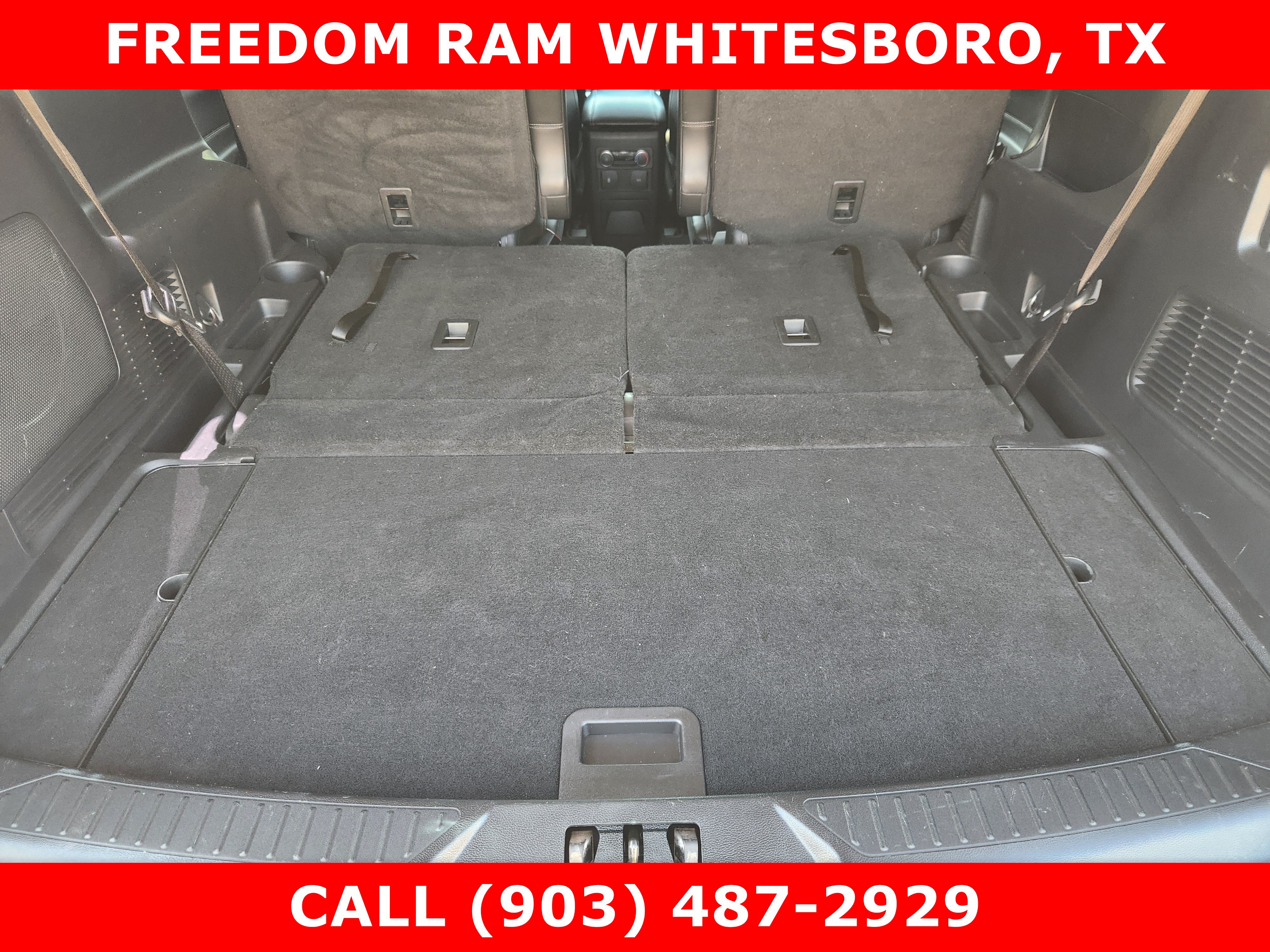 Used 2022 Ford Explorer XLT w/ Equipment Group 202A AWD/4WD image 23