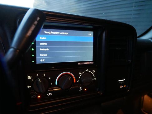 Used 2002 Chevrolet Silverado 1500 LS w/ Off-Road Pkg image 11