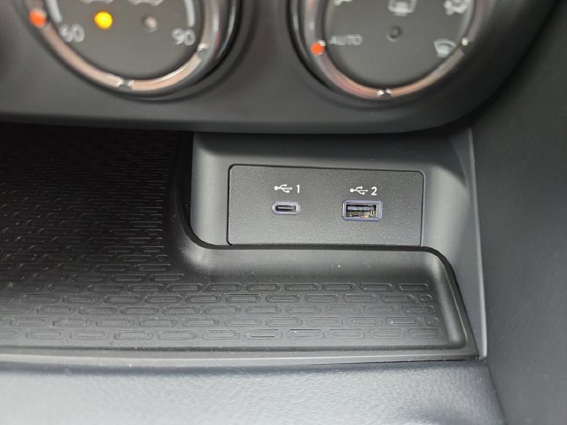 New 2026 Nissan Z Performance w/ Floor Mat Package RWD image 7