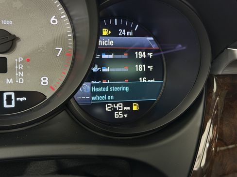 Certified 2024 Porsche Macan S AWD/4WD image 56