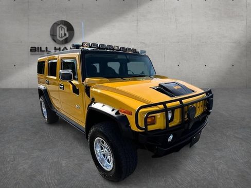 Used 2004 HUMMER H2 w/ Preferred Equipment Group AWD/4WD image 3