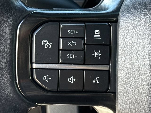 Used 2024 Ford F350 Platinum AWD/4WD image 40