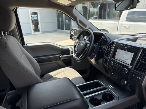 Used 2018 Ford F150 XLT w/ Equipment Group 302A Luxury AWD/4WD image 52