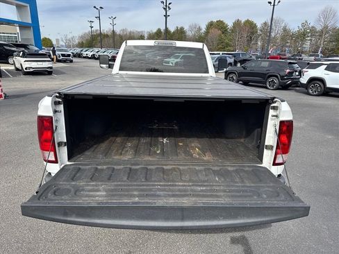 Used 2012 RAM 3500 ST w/ Chrome Appearance Group image 10