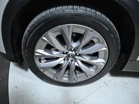 Used 2024 MAZDA CX-90 3.3 Turbo w/ Premium Package image 18