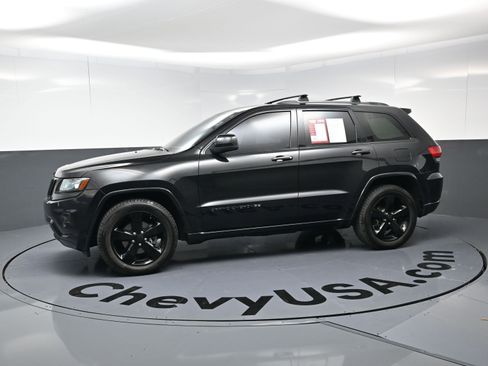 Used 2014 Jeep Grand Cherokee Altitude image 6