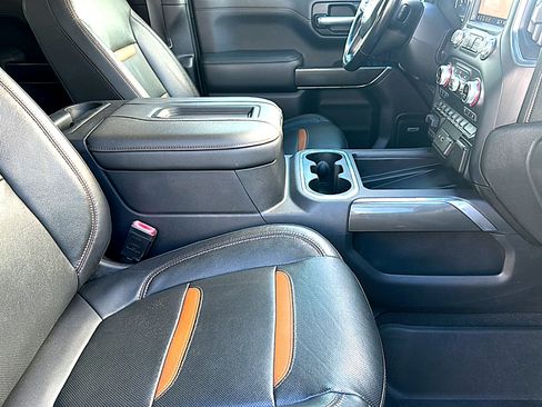 Used 2019 GMC Sierra 1500 AT4 w/ AT4 Premium Package AWD/4WD image 23