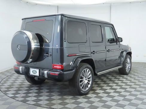 Used 2024 Mercedes-Benz G 550 image 5