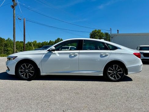 Used 2021 Honda Accord EX-L image 2