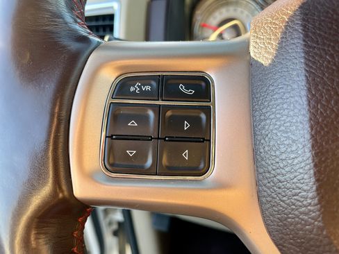 Used 2018 RAM 1500 Laramie Longhorn w/ Longhorn Southfork Package image 18