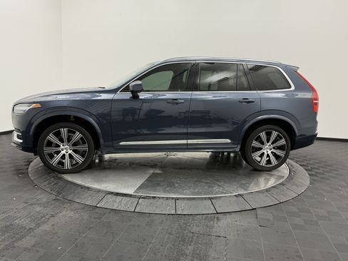 Certified 2024 Volvo XC90 B5 Plus w/ Protection Package Premier AWD/4WD image 4