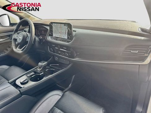 Used 2010 Nissan Cube 1.8 w/ Interior Designer Pkg FWD image 39