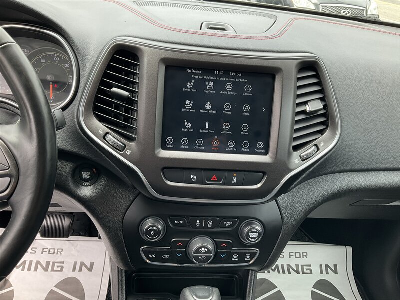 Used 2021 Jeep Cherokee Trailhawk w/ Premium Leather Package AWD/4WD image 28