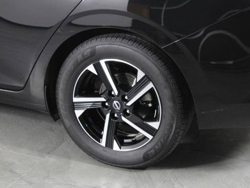 Certified 2024 Nissan Sentra SV FWD image 15