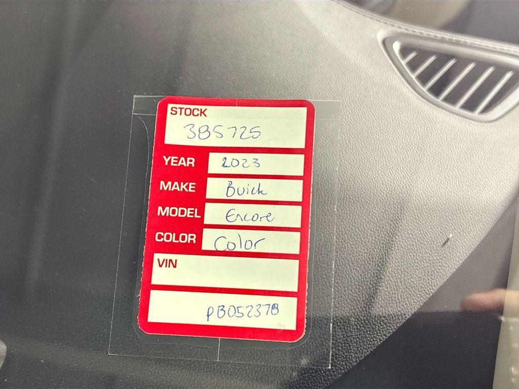 Used 2023 Buick Encore GX Select FWD image 24