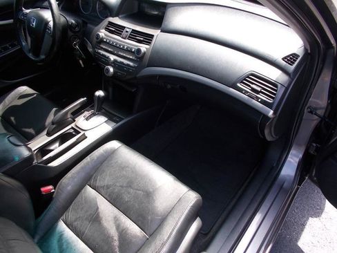 Used 2011 Honda Accord SE image 21