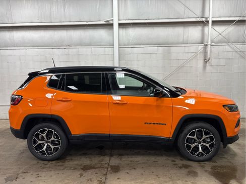 New 2026 Jeep Compass Limited image 29