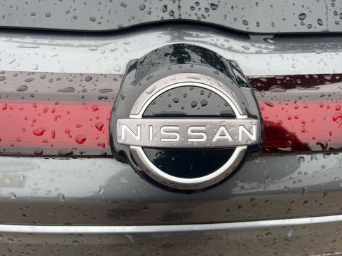 Used 2025 Nissan Kicks Play S image 32