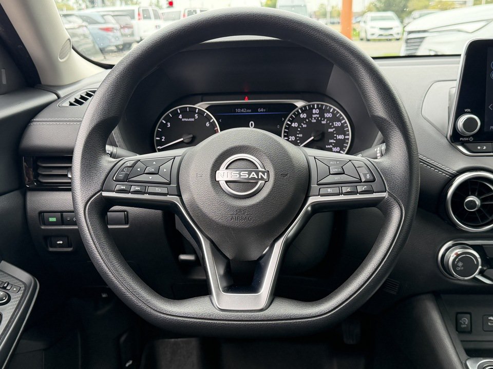 Used 2024 Nissan Sentra SV FWD image 11