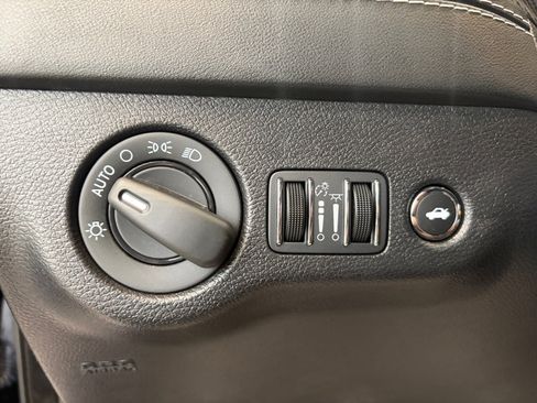 Used 2023 Dodge Charger SRT Hellcat w/ Harman/Kardon Audio Group RWD image 25
