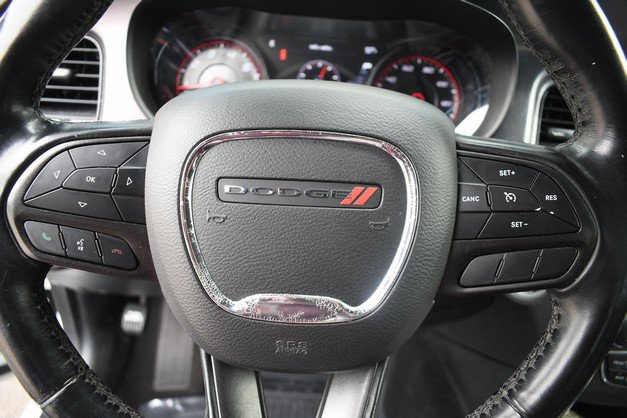 Used 2020 Dodge Charger SXT w/ Blacktop Package RWD image 30